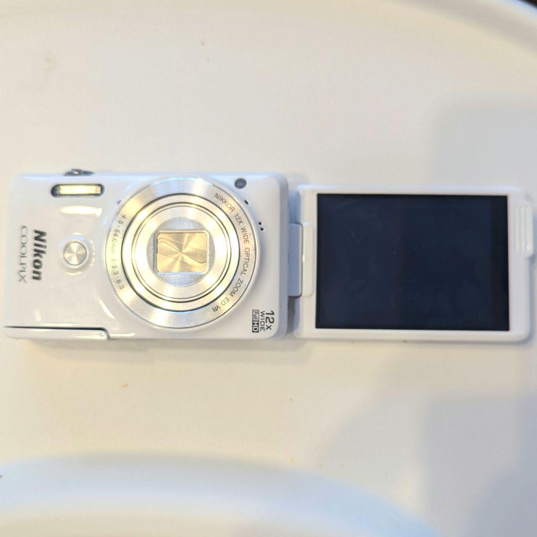 Nikon Coolpix S6900 コンデジ 白 本体