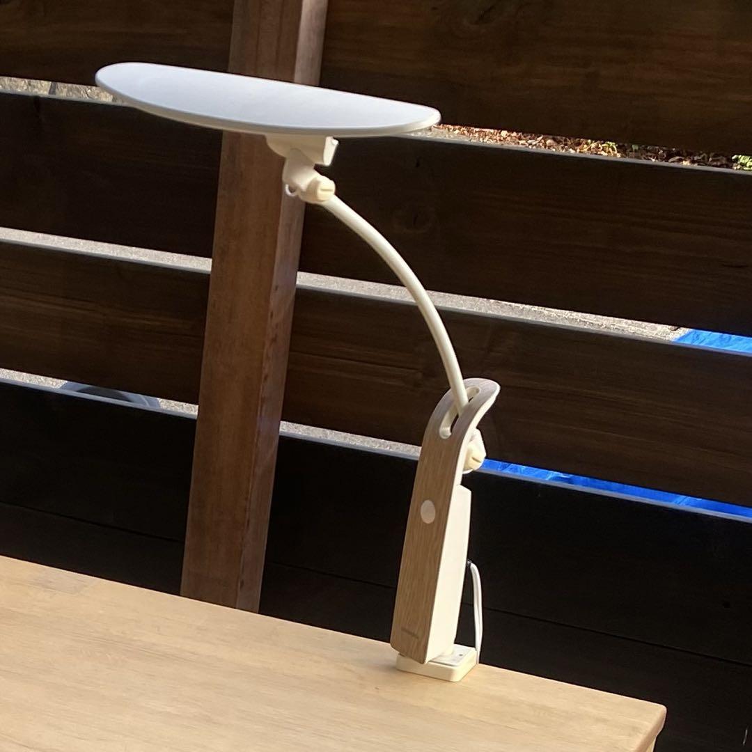 カリモク家具　LEDデスクライト　木目調テーブルライト・デスクライト