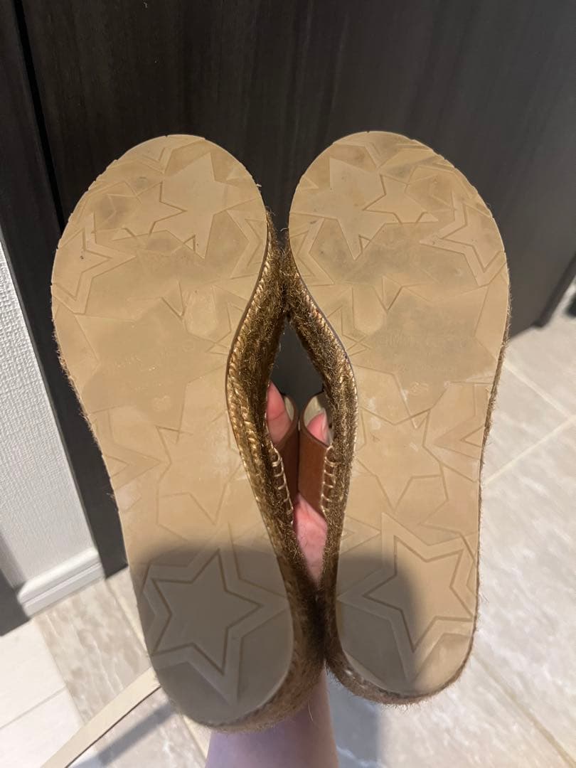 2025年新作。 JIMMY CHOO スタッズ パール レザー アンクルストラップ サンダル23cm Jimmy Choo