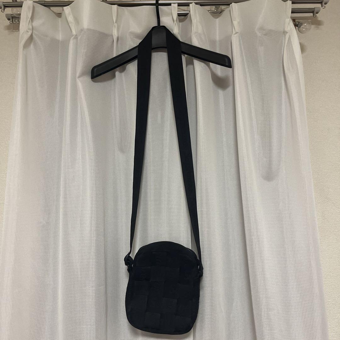 23ss supreme woven shoulder bag black