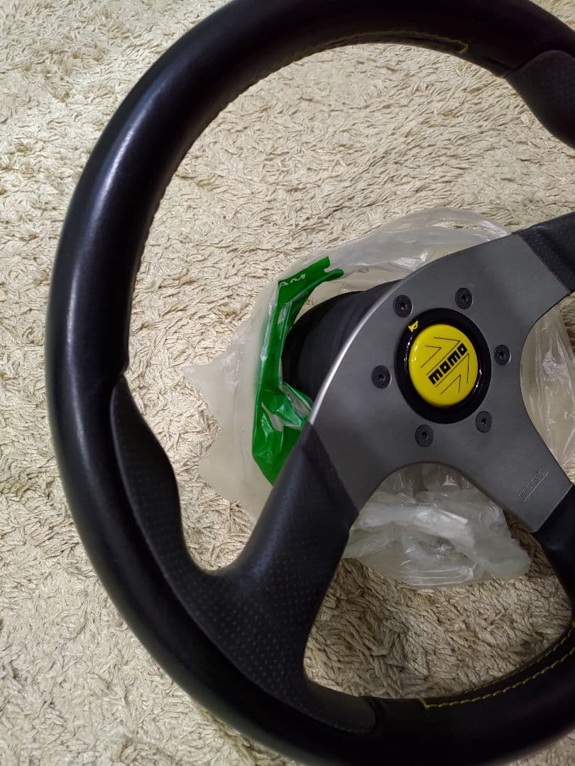新品即決 Race MOMO 35π ステアリング ホーン、リング付き モモステ
