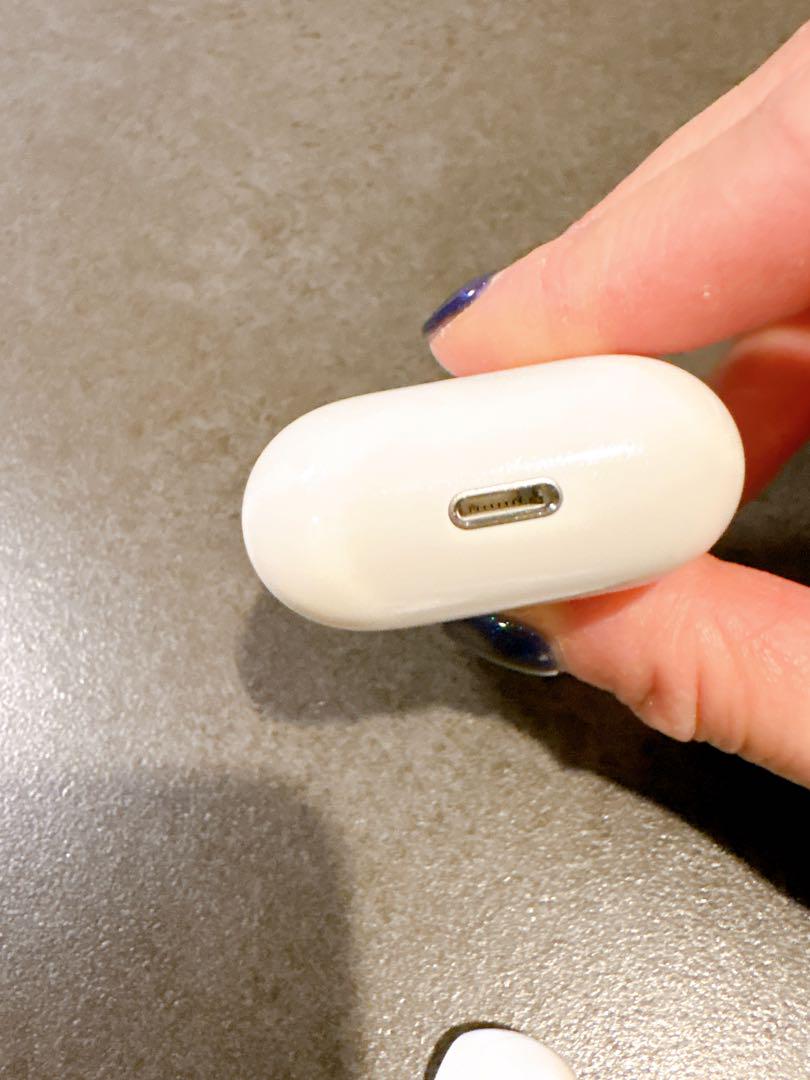 AirPods 第2世代 本体とイヤホン