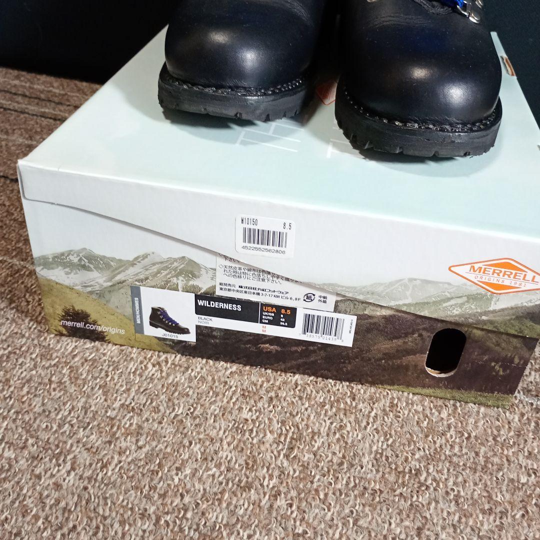 レザー製ハイカット登山靴 ブラックMERRELL