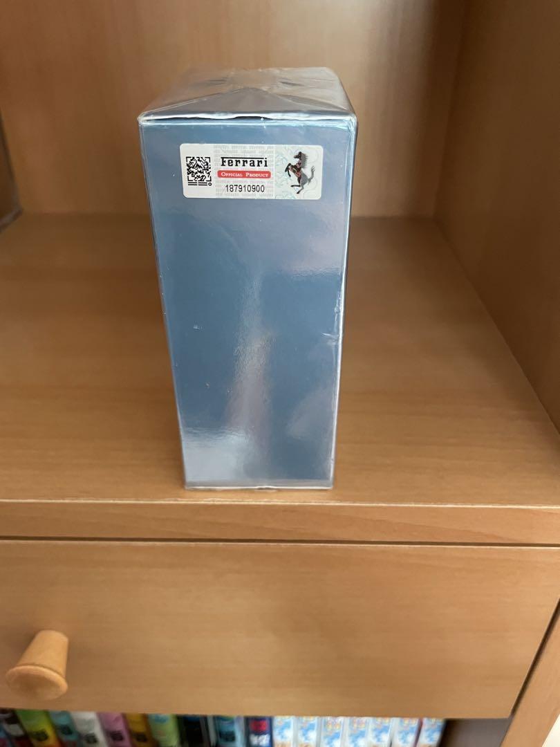 【新品未使用】Ferrari フェラーリライトエッセンス　オードトワレ　75ml