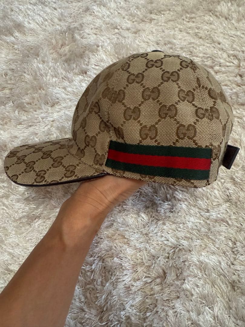 GUCCI ウェブ ストライプ付き GGキャンバス ベースボールキャップ