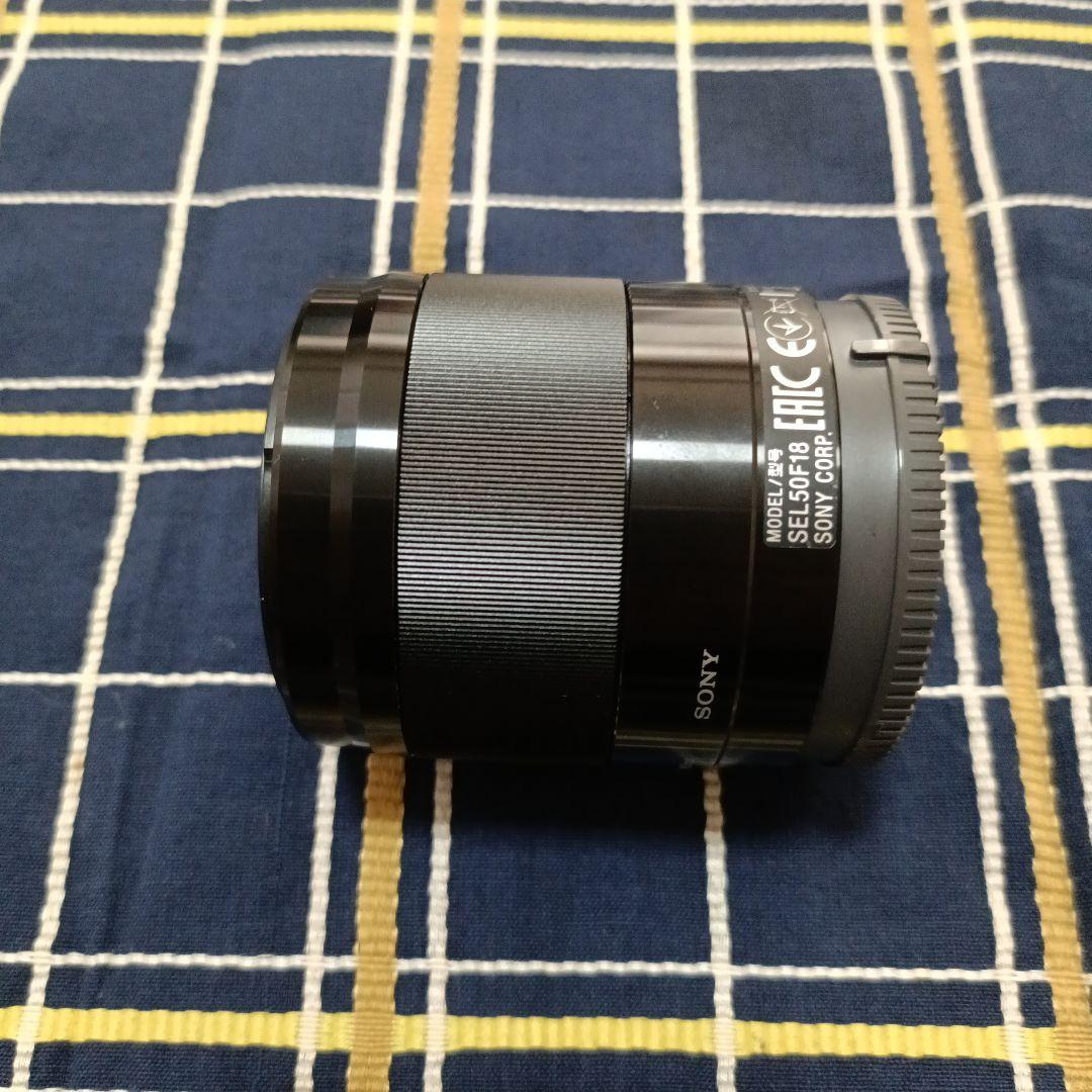 SONY E 50mm F1.8 OSS レンズ