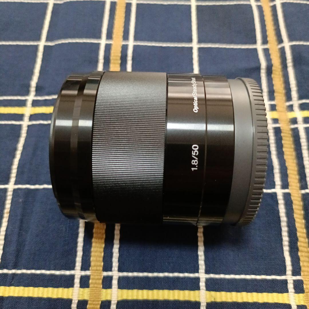 SONY E 50mm F1.8 OSS レンズ