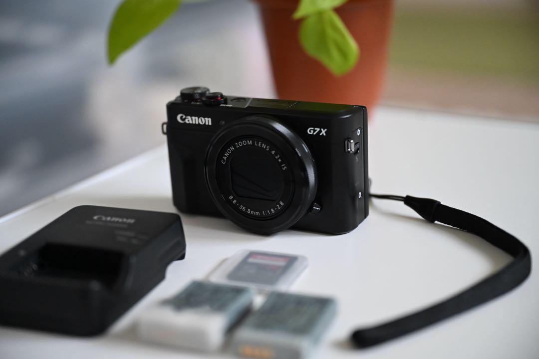 Canon PowerShot G7 X Mark II カメラ
