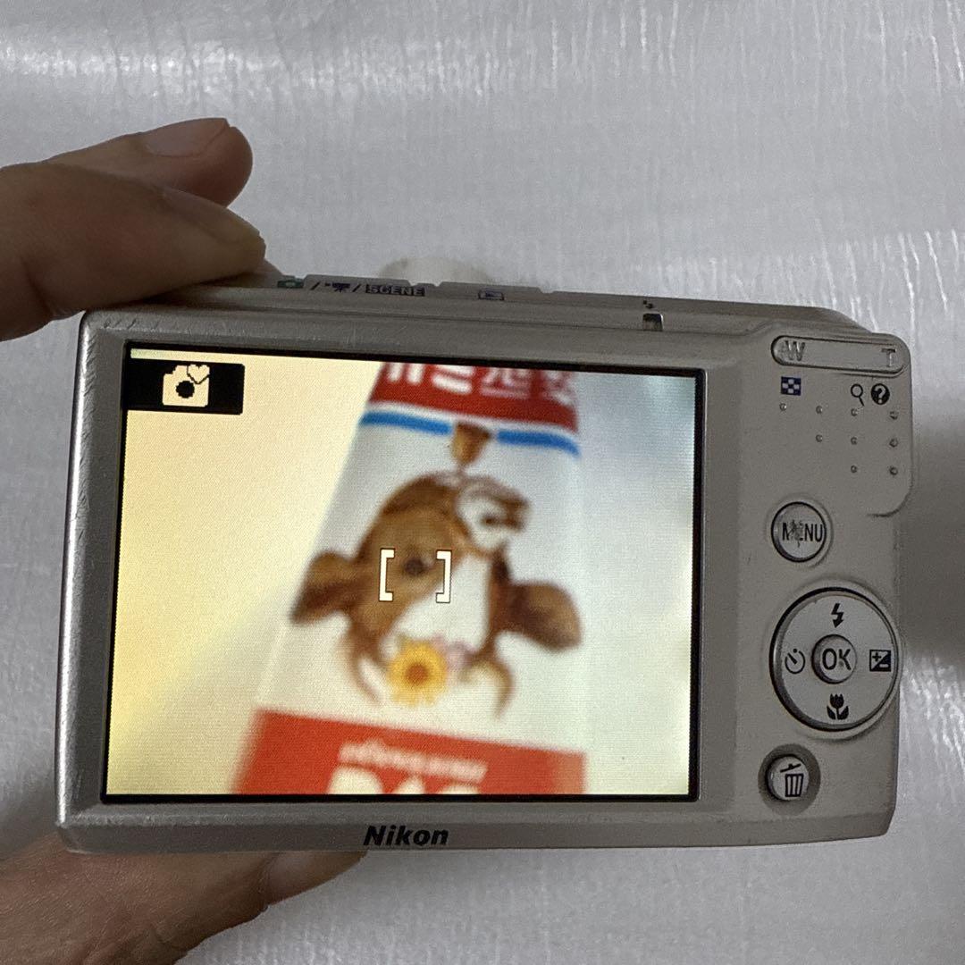 ❗️激安価格❗️デジカメ　本体　Nikon Coolpix L18