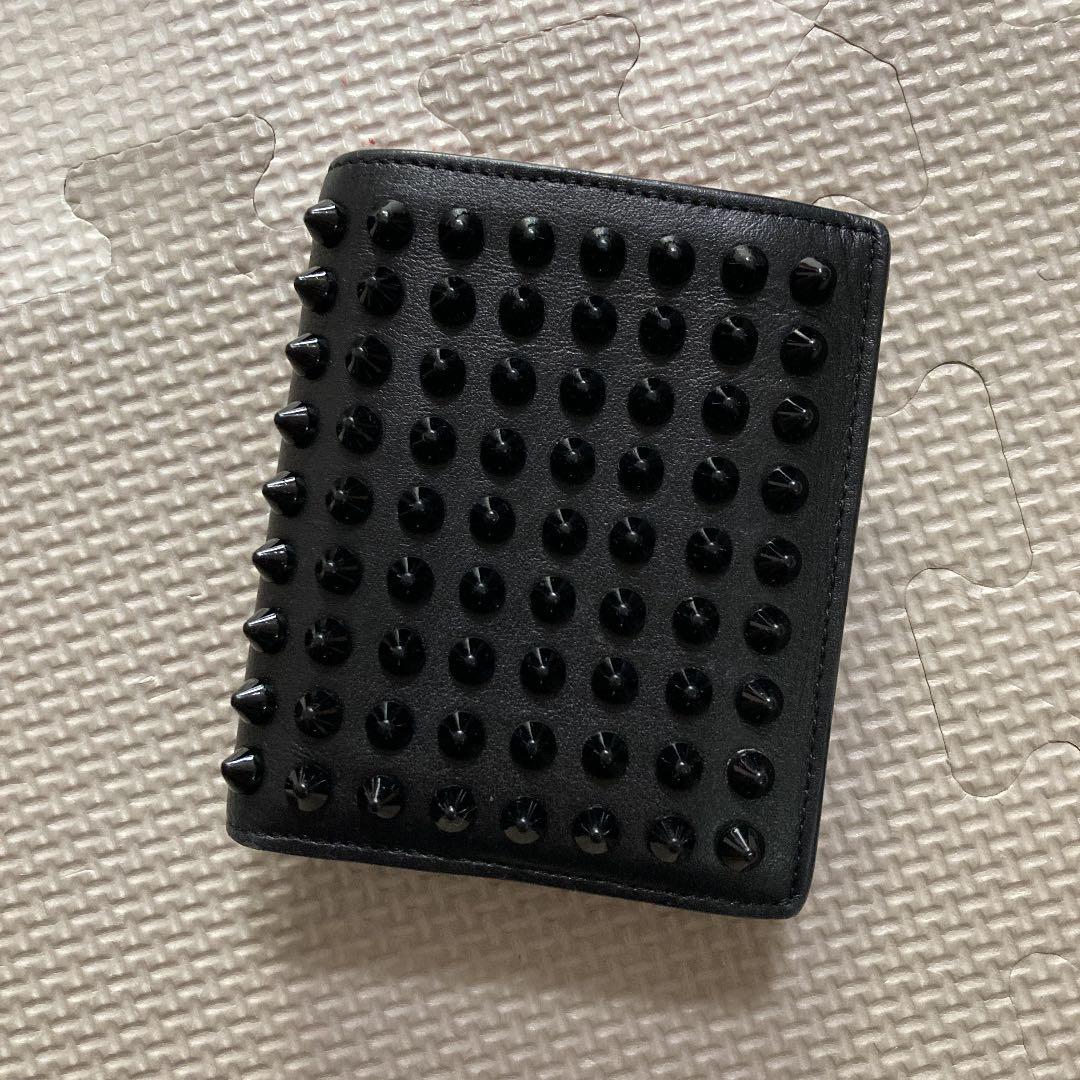 ルブタン 定番鋲ミニ財布 画像2