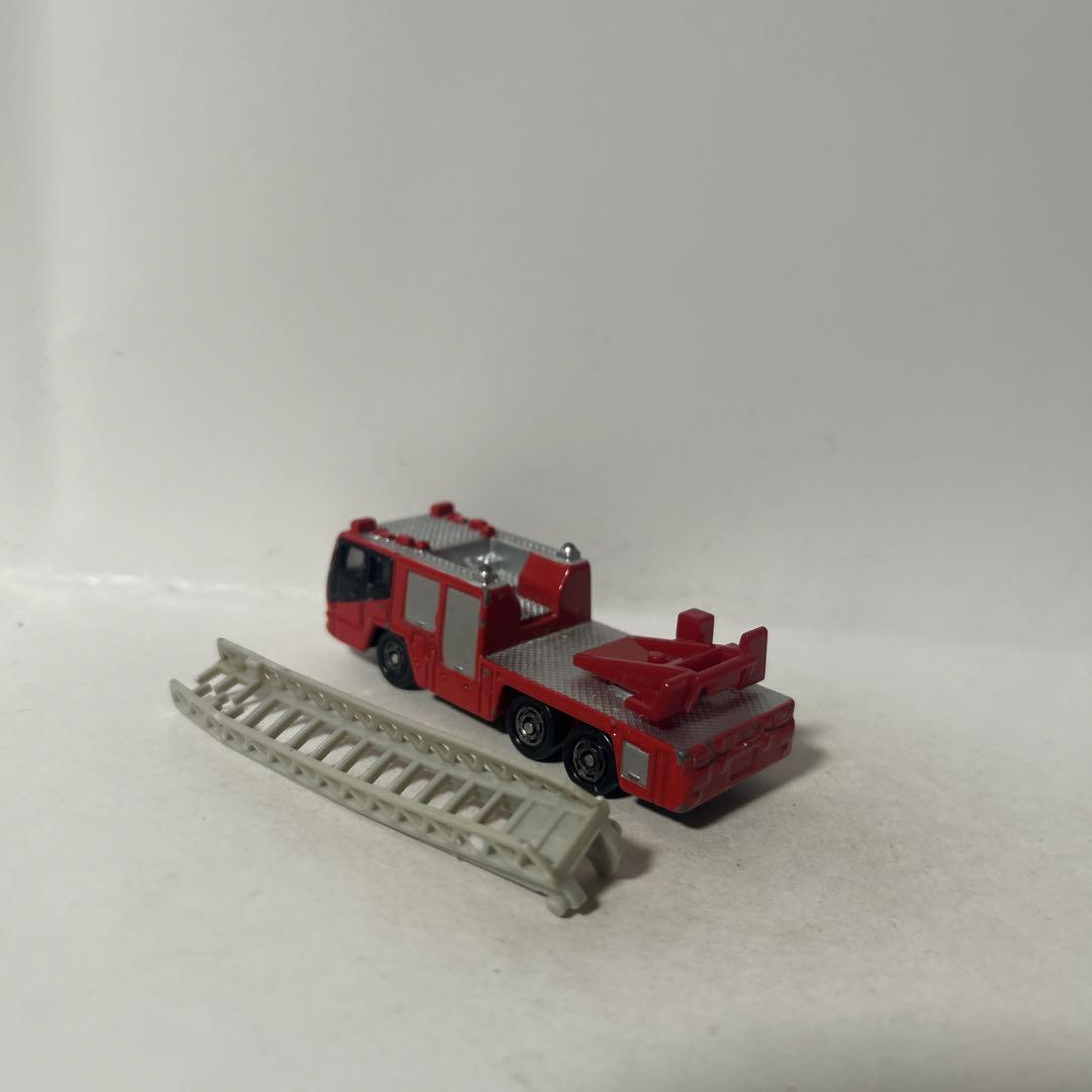 欠品ありトミカNo.108 日野はしご付消防車 (モリタスーパージャイロラダー)