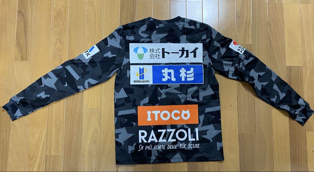 FC岐阜　Sサイズ　迷彩柄長袖オフィシャルウェア RAZZOLI 2022
