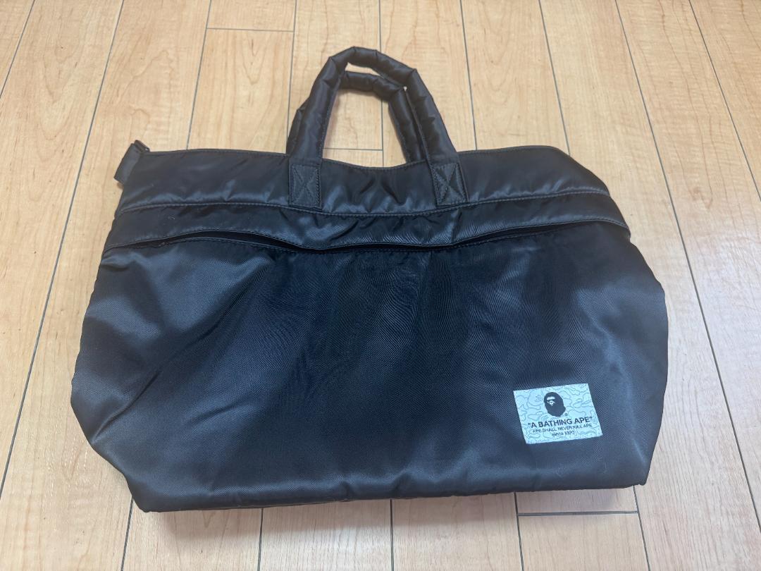完売・廃番 / A BATHING APE パデッドショルダートートバッグ 美品
