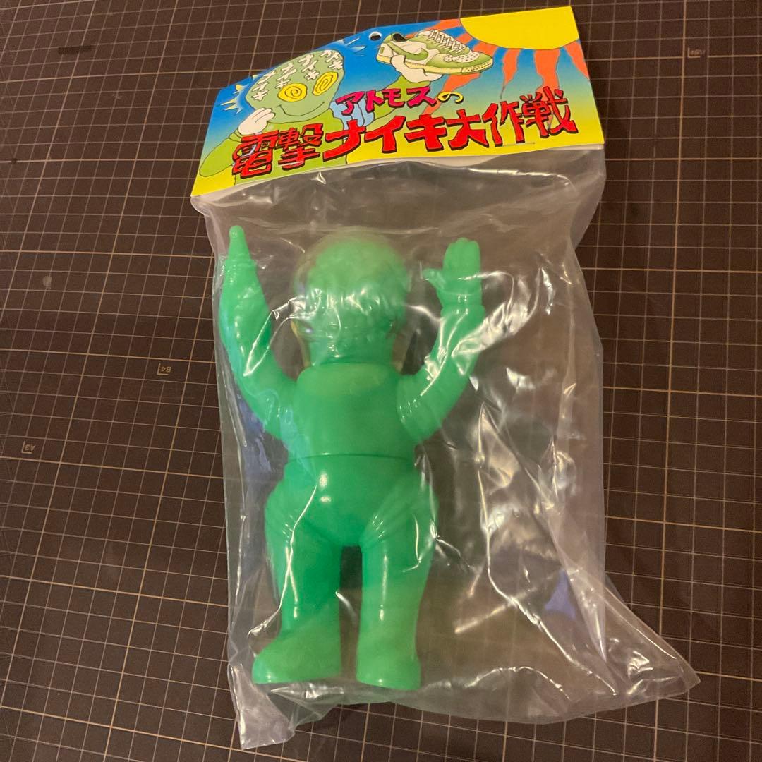 ナイキ アトモス 電撃ナイキ大作戦 ソフビ 蓄光NIKE