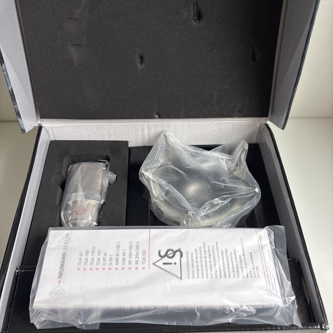 ✿ Neumann