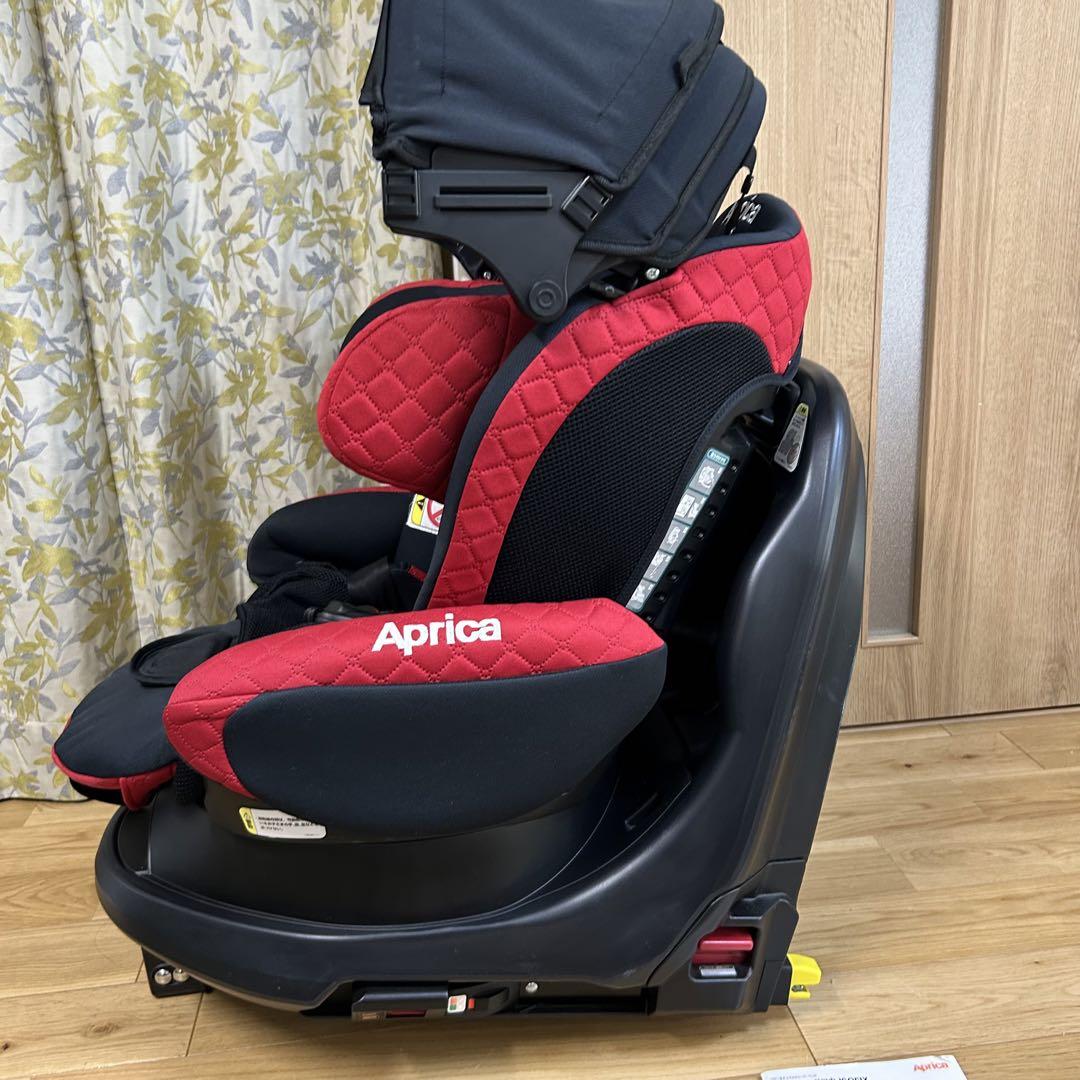 美品 アップリカ チャイルドシート フラディアグロウDX