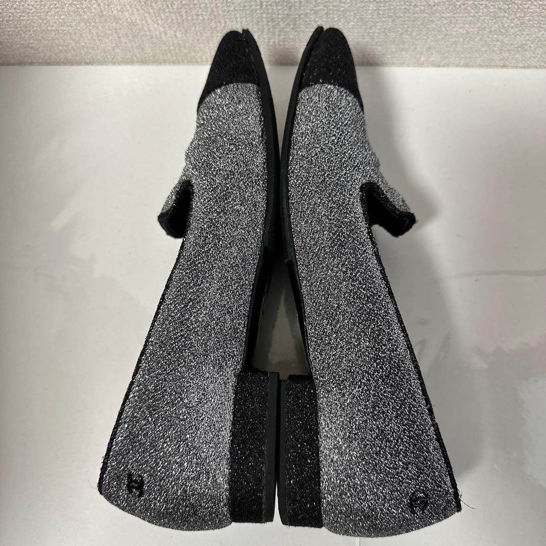 CHANEL シャネル バイカラー ココマーク ローファー フラットシューズ CHANEL シャネル バイカラー ココマーク ローファー フラットシューズ