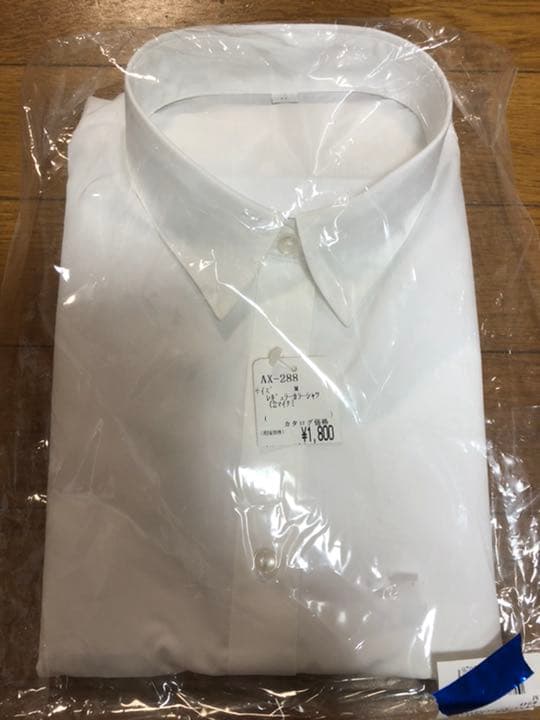 メルカリ 新品 レディース半袖カッターシャツ 1枚 シャツ ブラウス 半袖 袖なし 799 中古や未使用のフリマ