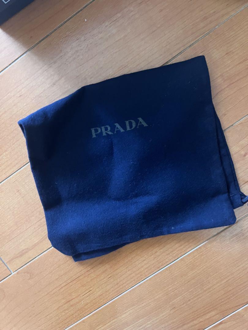 PRADA レザー ローファー　2DB213