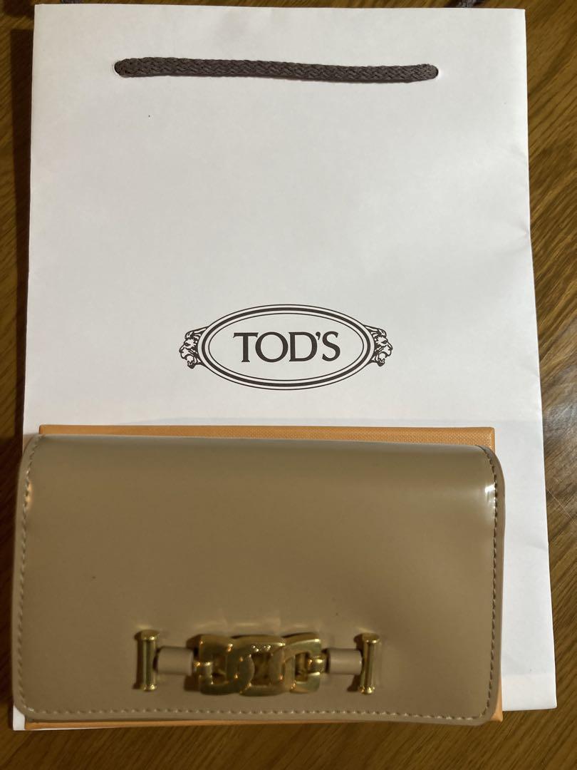 使いやすいTOD'S ベージュ 三つ折り財布