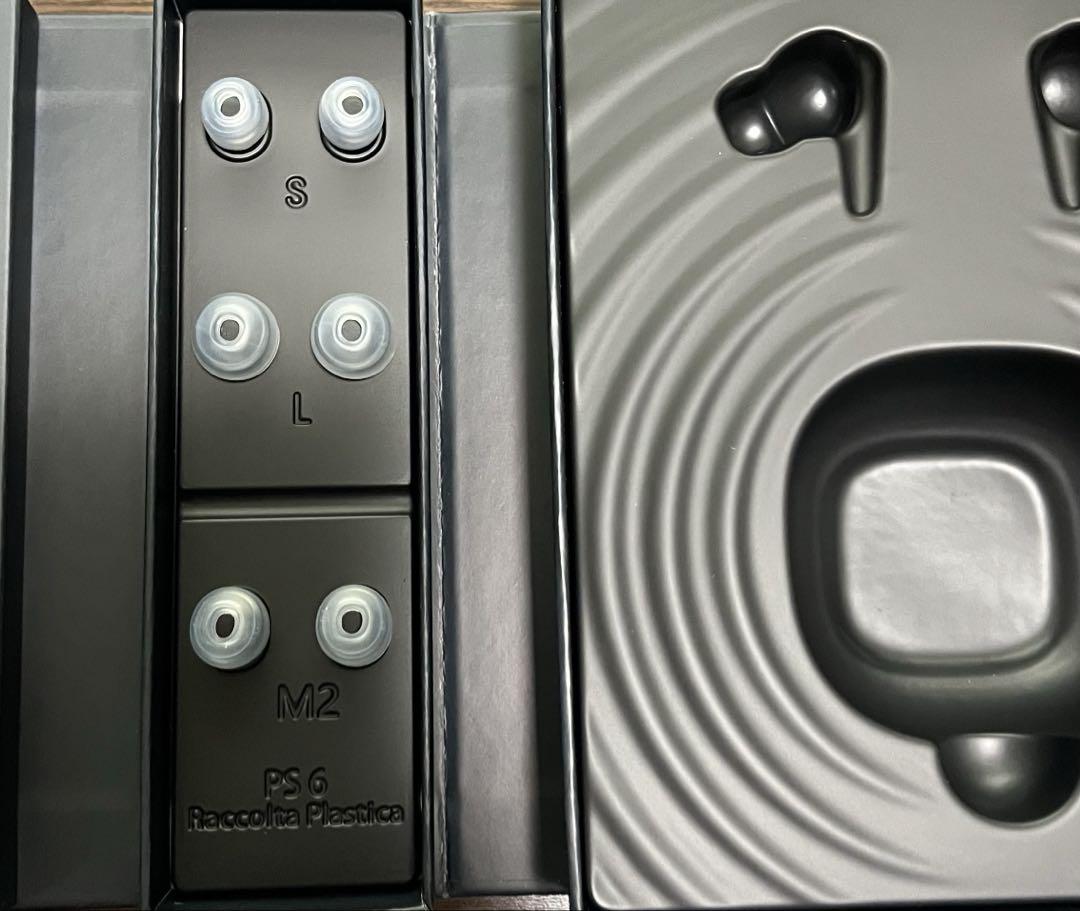 Anker liberty 4 黒 箱有り