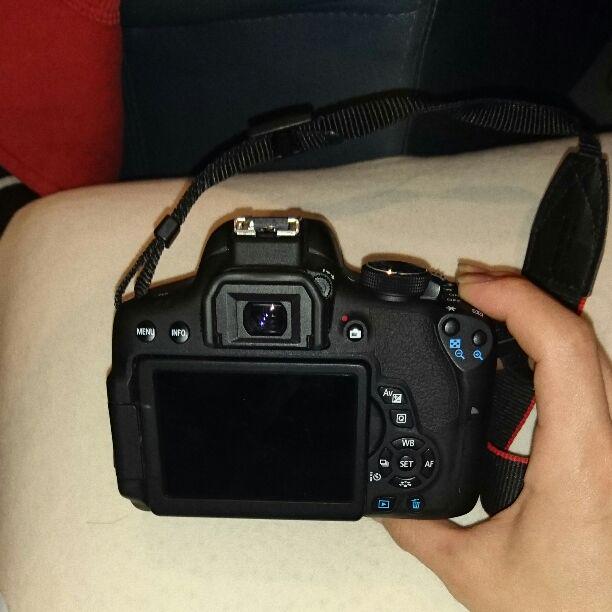Canon  一眼レフカメラ