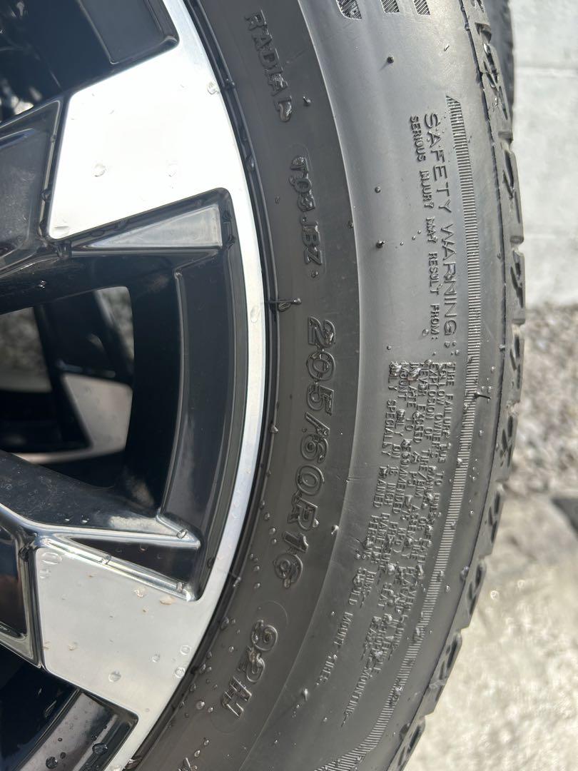 VW T-Cross純正 205/60R16 純正ホイール・夏タイヤ　4本セット