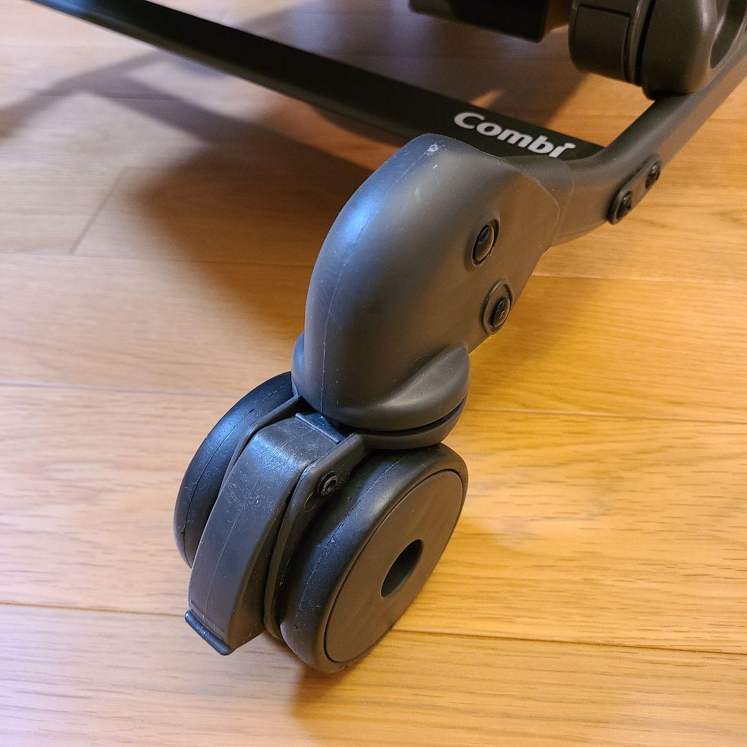 Combi　コンビ　ホワイトレーベルネムリラ　ハイローチェア　電動タイプ