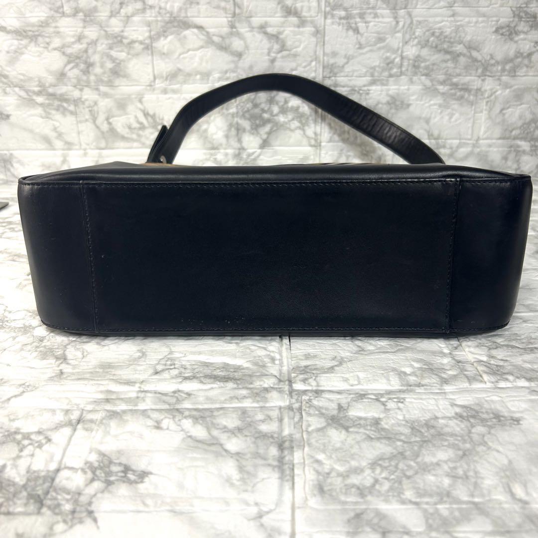 美品✨ バーバリー ワンショルダー バッグ 肩掛け ノバチェック