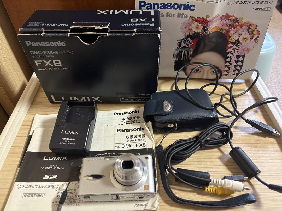 Panasonic Lumix dmc fx8デジタルカメラ 本体、付属品