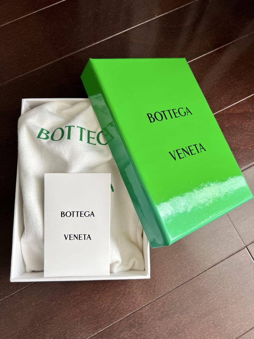 BOTTEGA VENETA ブラック レザー キーケース