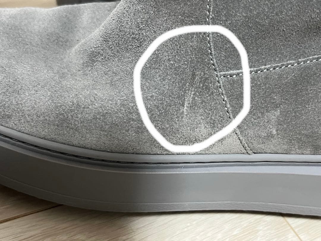 ルイヴィトン スノードロップ ライン ムートン ショートブーツ グレー 37 ルイヴィトン スノードロップ ライン ムートン ショートブーツ グレー 37