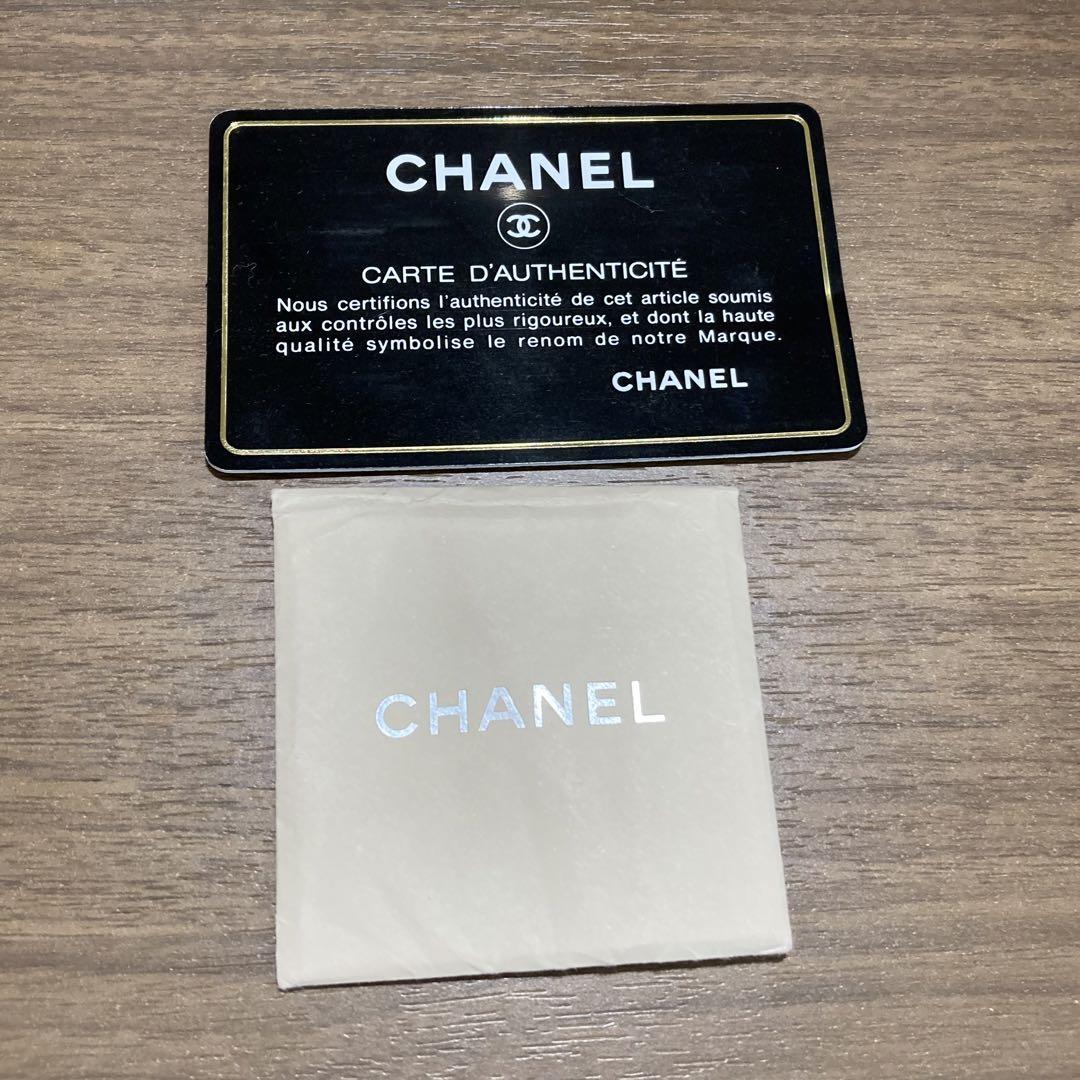 CHANEL シャネル