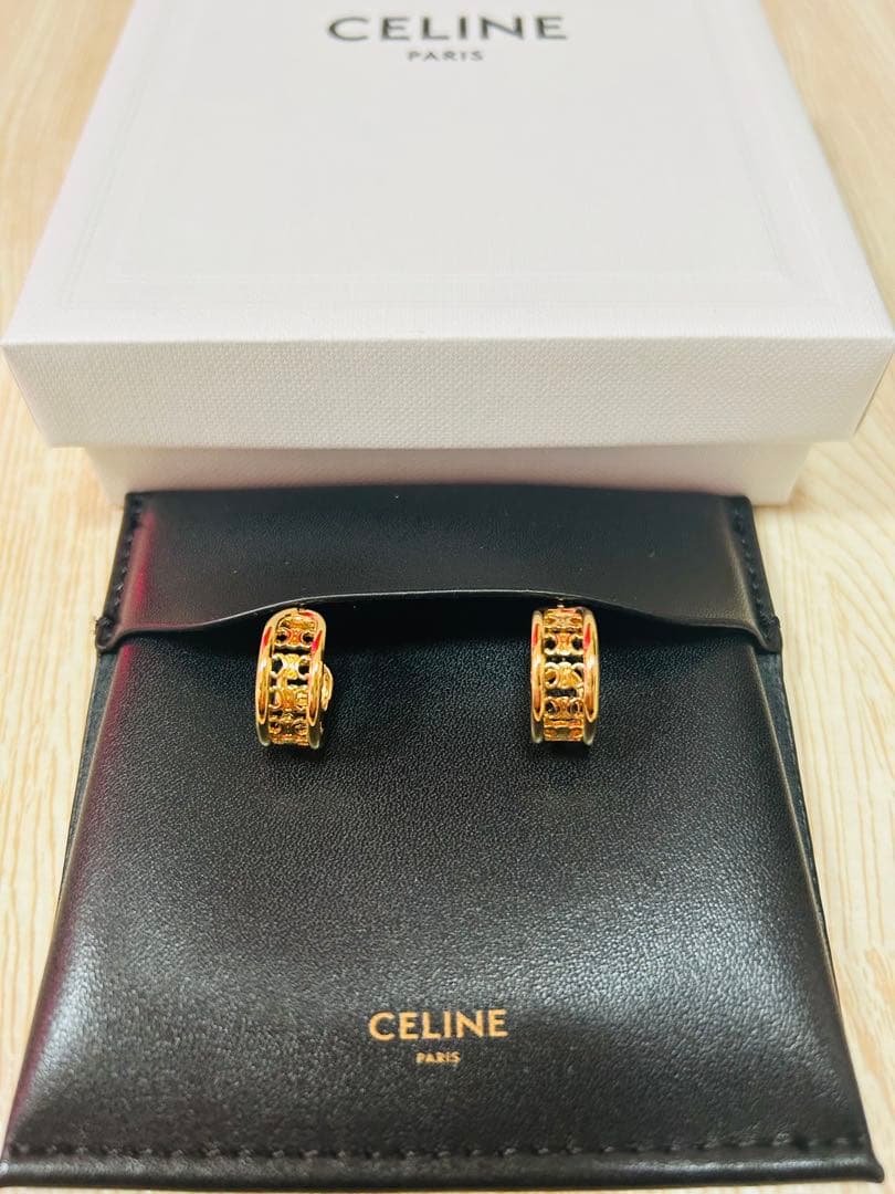 CELINE トリオンフ マルチフープ ゴールド