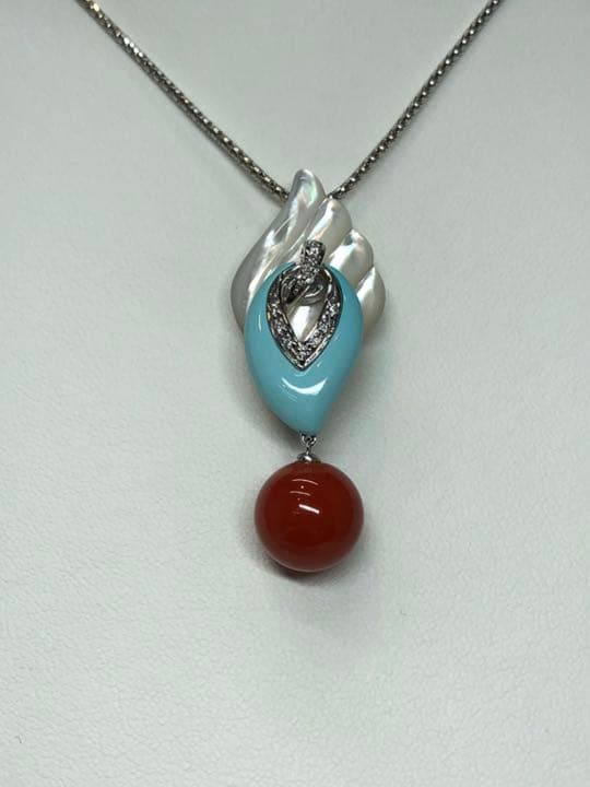 天然赤珊瑚ペンダント　可愛い　お洒落　御守り　贈答品  幸福呼ぶ❣️ 商品詳細天然 赤珊瑚ペンダントトップ【商品番号】101GWG 【珊瑚】11mm【サイズ】約43.1mm×16.5mm( 【D2036881298】(222750円)