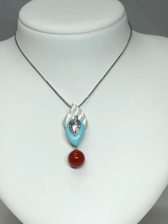 天然赤珊瑚ペンダント　可愛い　お洒落　御守り　贈答品  幸福呼ぶ❣️ 商品詳細天然 赤珊瑚ペンダントトップ【商品番号】101GWG 【珊瑚】11mm【サイズ】約43.1mm×16.5mm( 【D2036881298】(222750円)