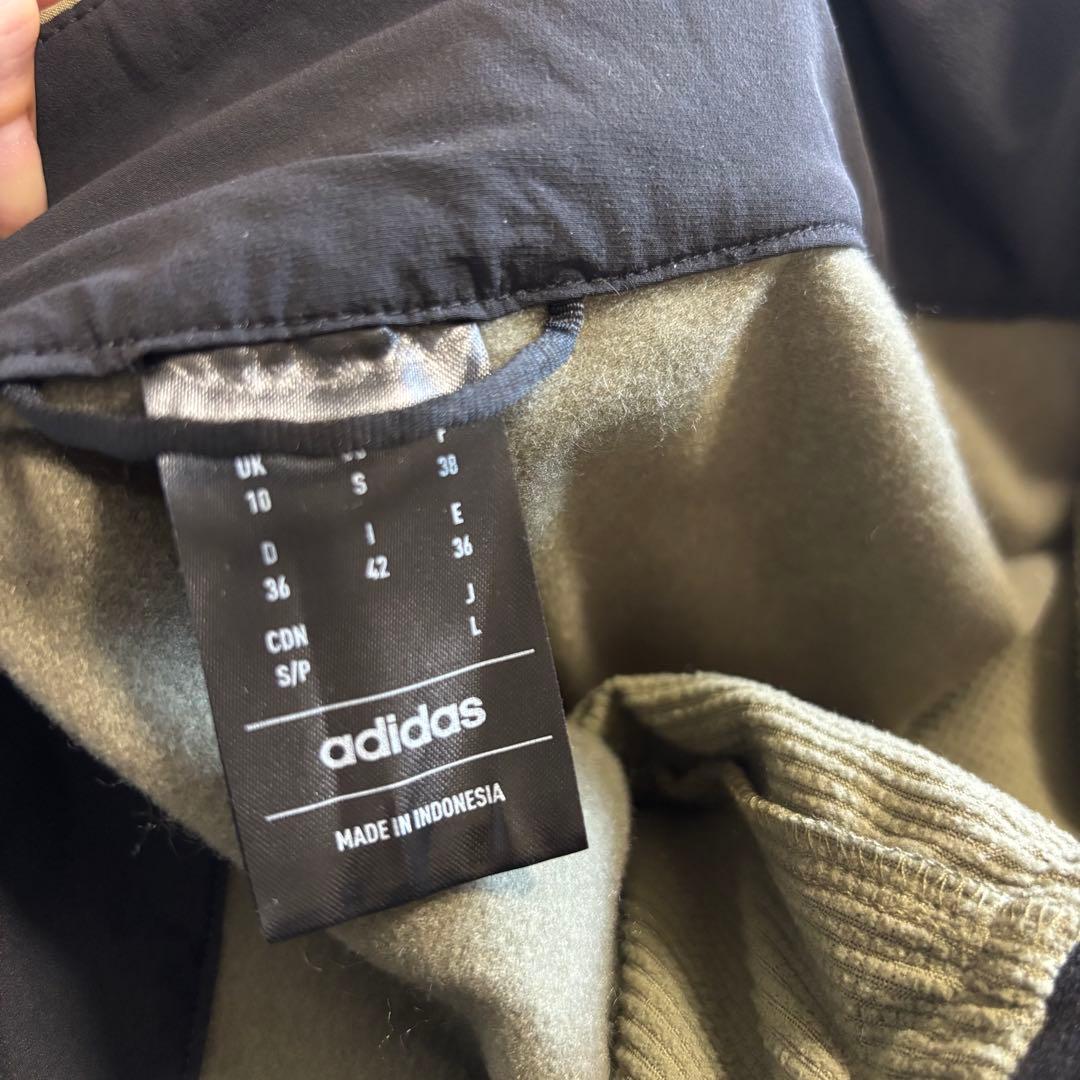 【新品未使用】アディダス スキーウェア スノボウェア Lサイズ テレックス 防水 【新品未使用】アディダス スキーウェア スノボウェア Lサイズ テレックス 防水