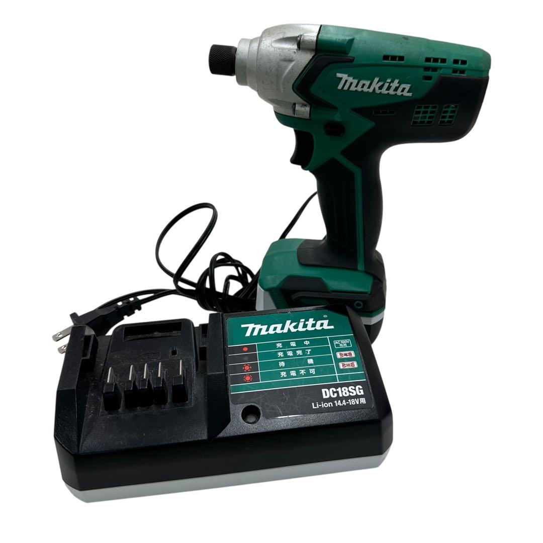 マキタ　充電式インパクトドライバー　バッテリ付M695D DC18SG U