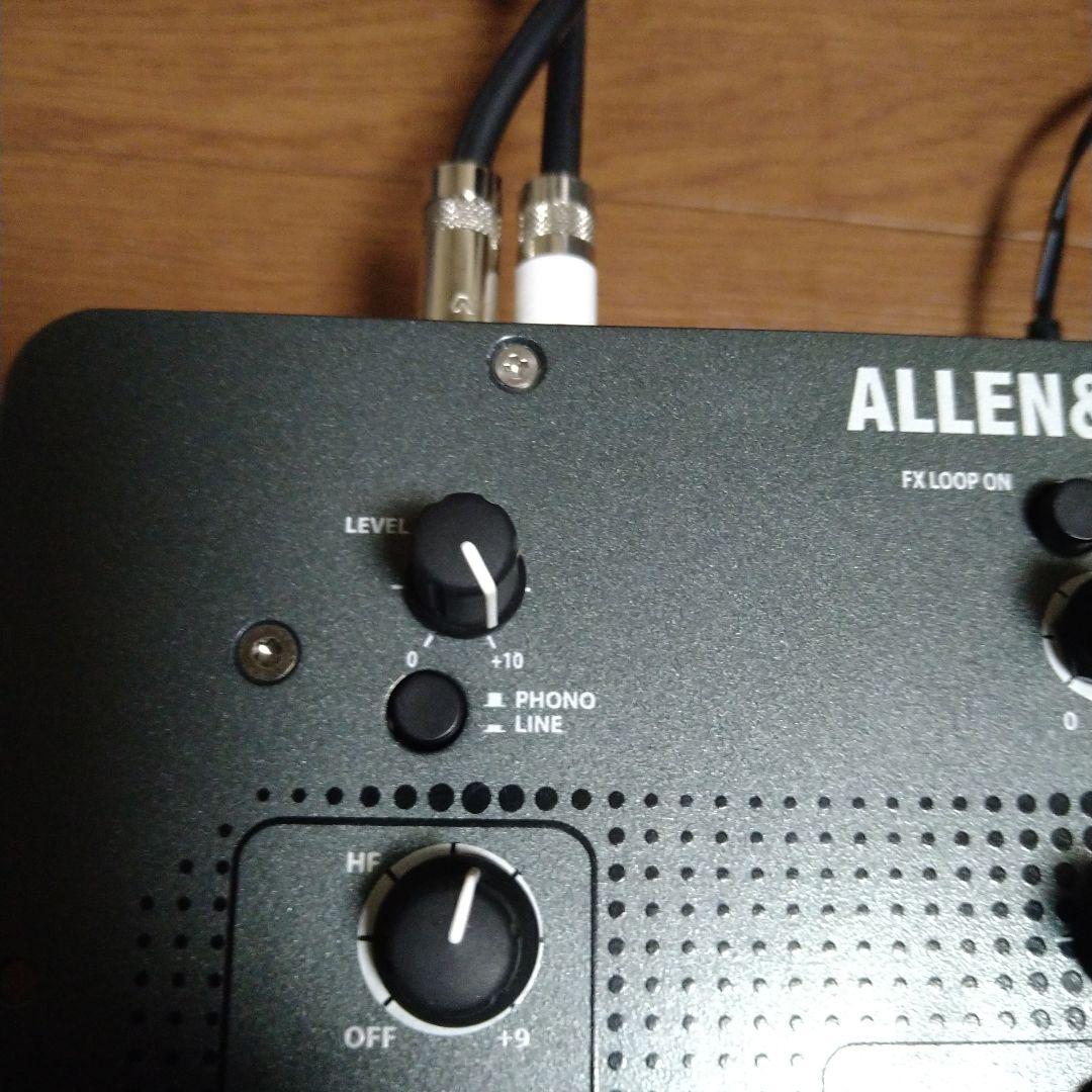ALLEN & HEATH XONE:22 DJミキサー