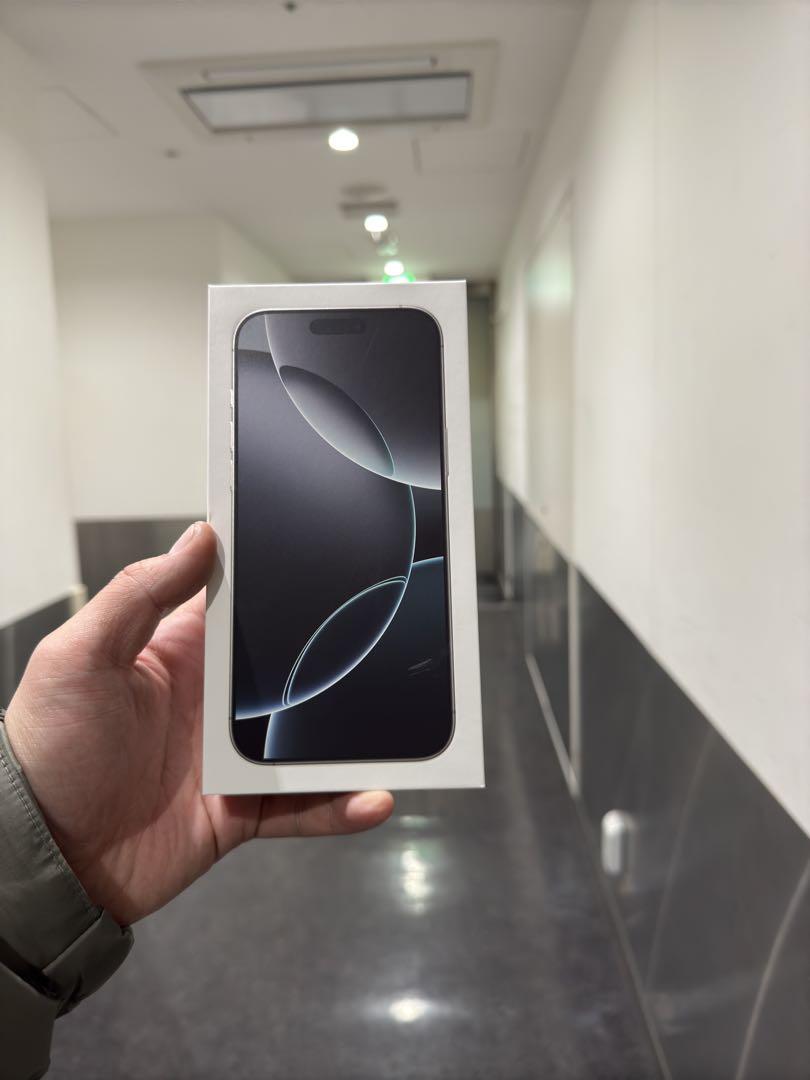 iPhone 16 promax White 箱付き