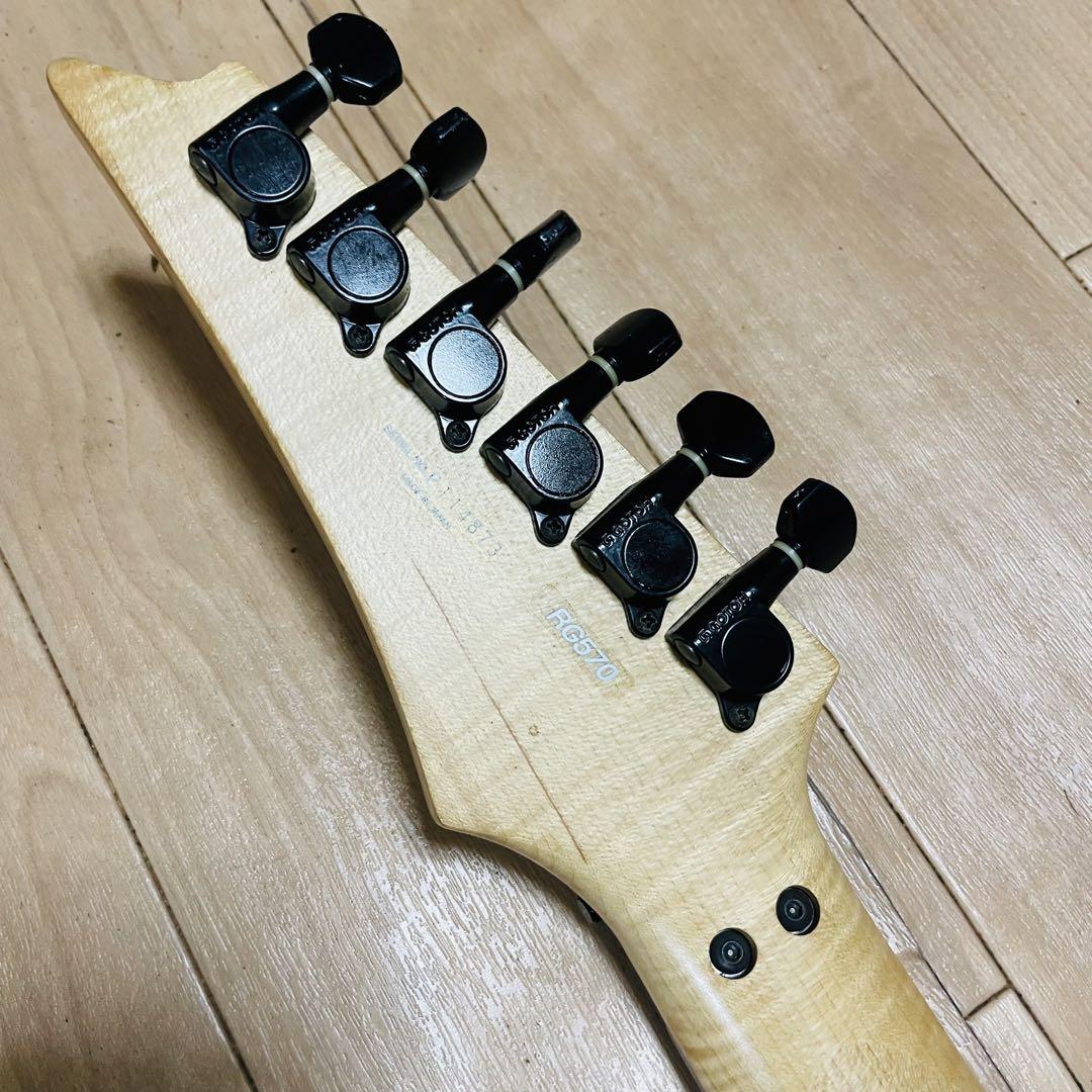 Ibanez RG570 アイバニーズ エレキギター 希少カラー　ソフトケース