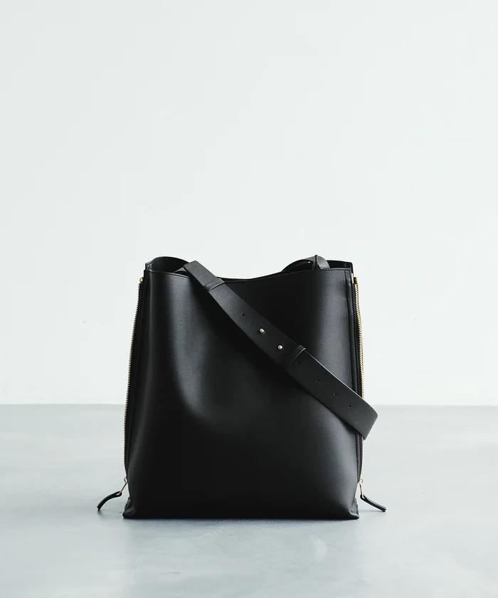 Y BAG Shoulder L(サイドジップショルダーバッグ)