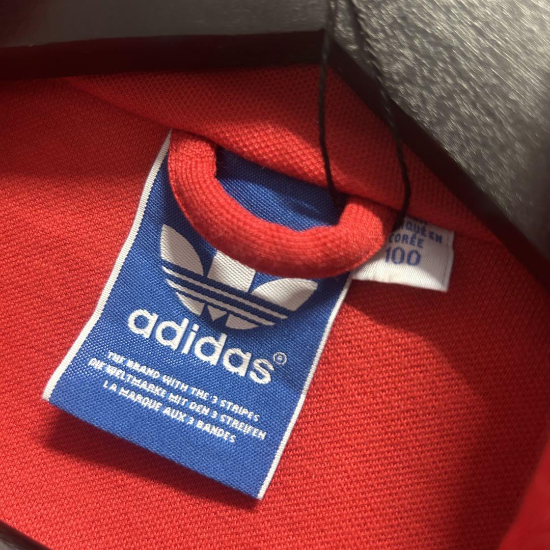 adidas トラックジャケット