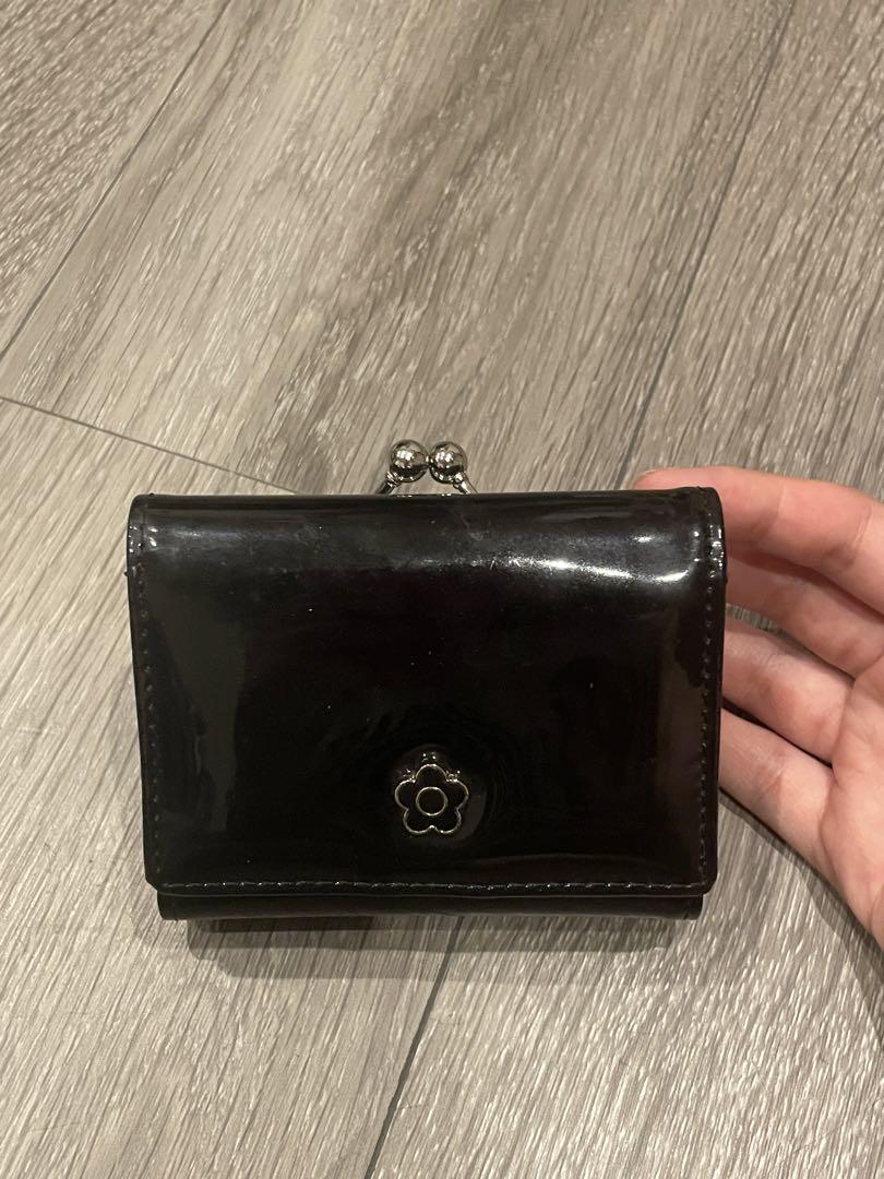 MARY QUANT ブラック 三つ折り財布 MARY QUANT ブラック 三つ折り財布 - メルカリ