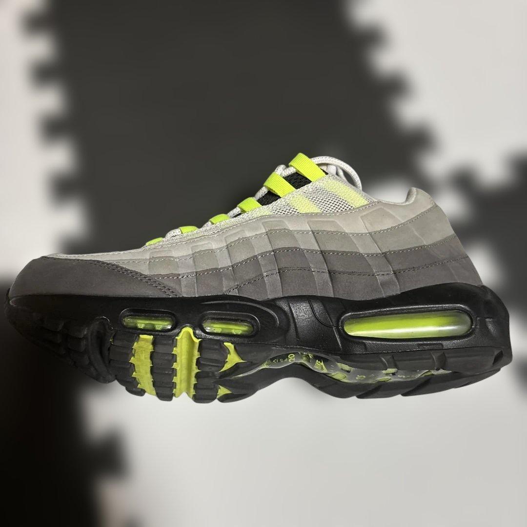 値下げNIKEエアマックス95OGイエローグラデ29㎝美品 値下げNIKEエアマックス95OGイエローグラデ29㎝美品