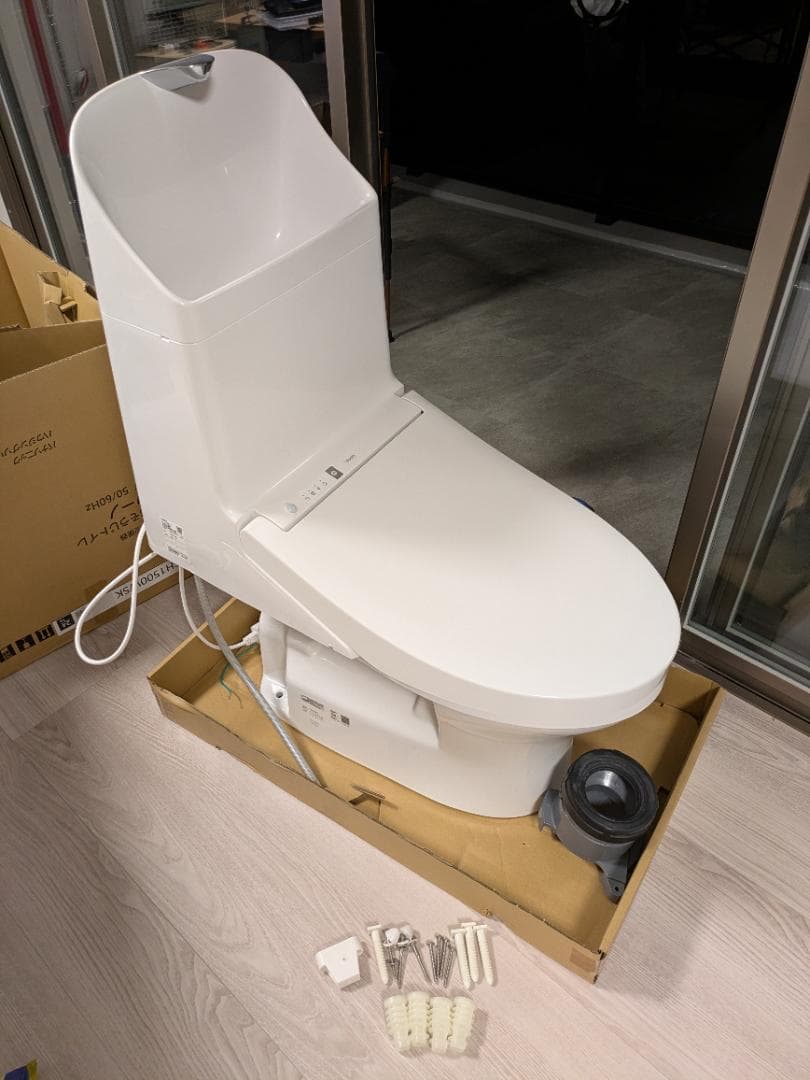 TOTO CS348B NW1 ウォシュレットトイレ