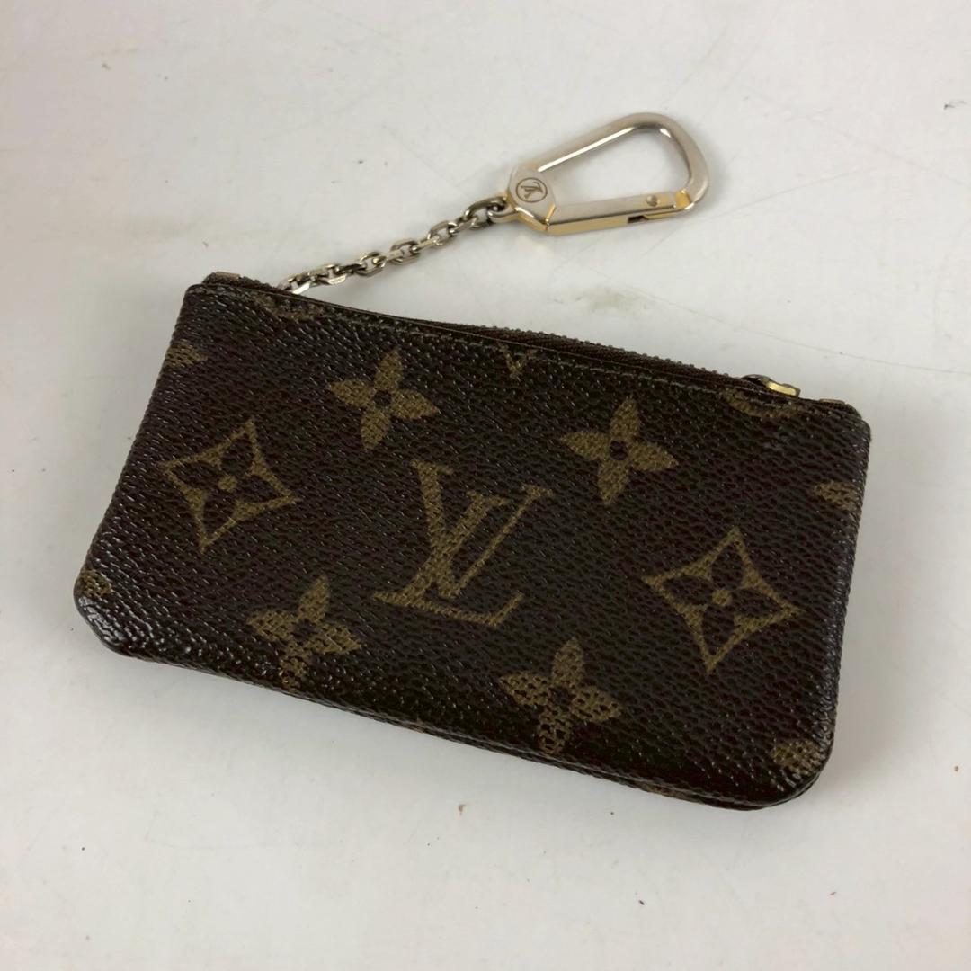 LOUIS VUITTON ルイヴィトン ポシェットクレ モノグラム