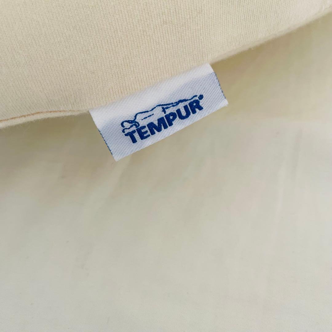 TEMPUR テンピュール 三日月型 ソナタピロークッション 枕 クリーム色Tempur MARWIL-DEMENAGEMENTS_CH