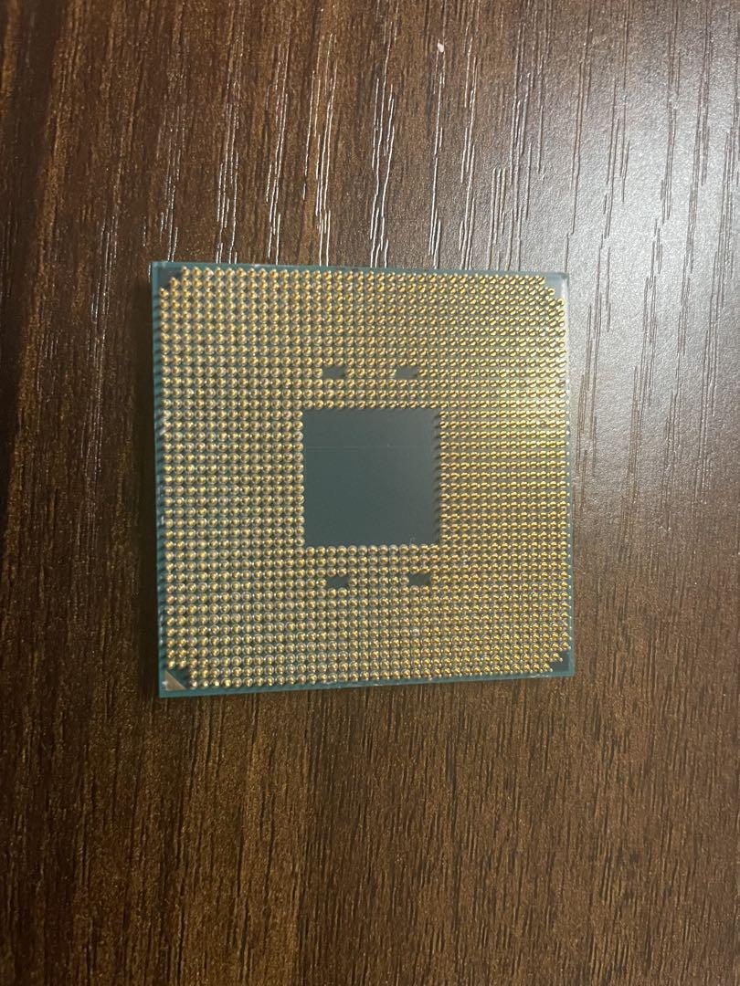CPU ryzen5 3600 a520m-a pro crucial 4gb