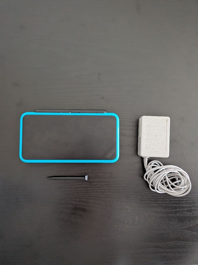 Newニンテンドー2DS LL ブラック×ターコイズ